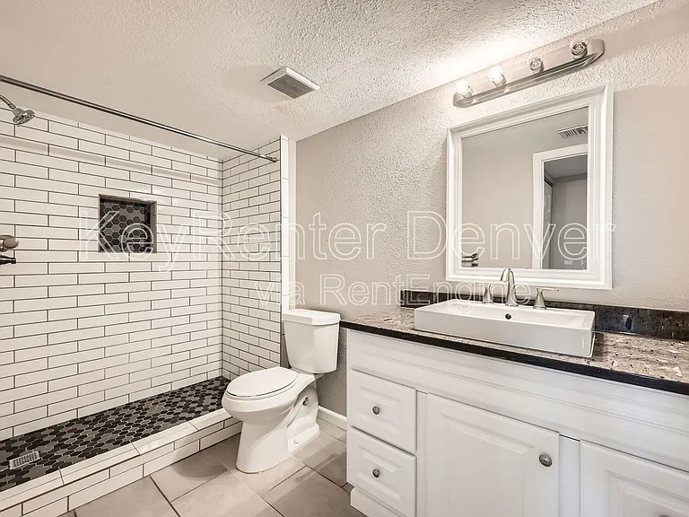 14026 E Stanford Cir #J-1 — Photo 8