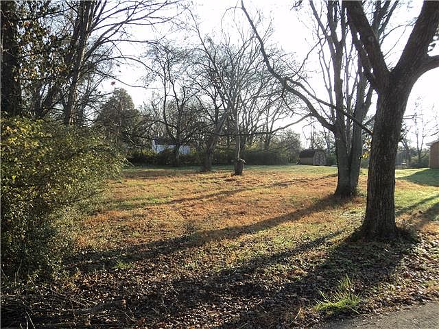 2nd image of 117 Circle Dr Lot 28A