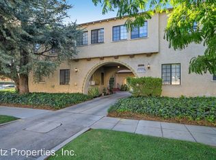 3517 Warner Blvd #7, Burbank, CA 91505