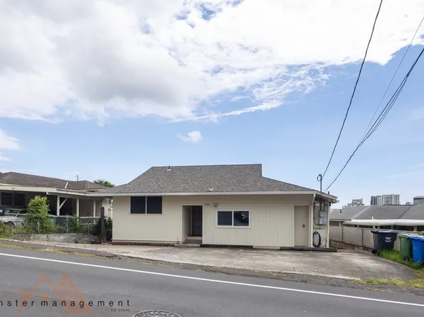 2133 Metcalf St #C, Honolulu, HI 96822