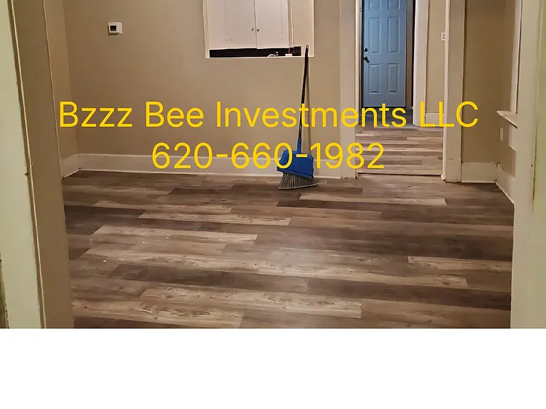 243 S Brewer St — Photo 6