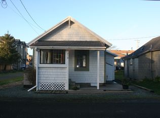 219 S 6th Ave, Rockaway Beach, OR 97136
