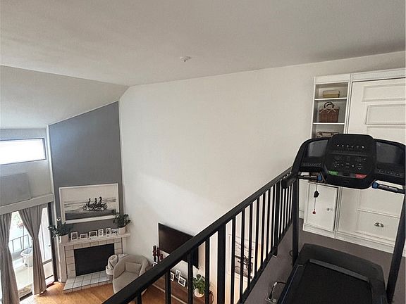4th image of 8707 Falmouth Ave Unit 318