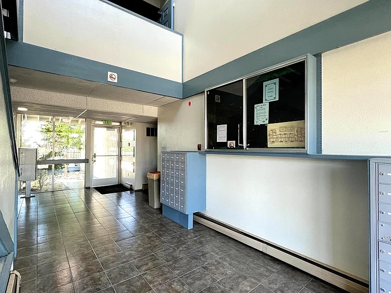2555 Clear Acre Ln #10 — Photo 19