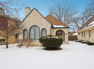 3760 N 42nd St, Milwaukee, WI 53216