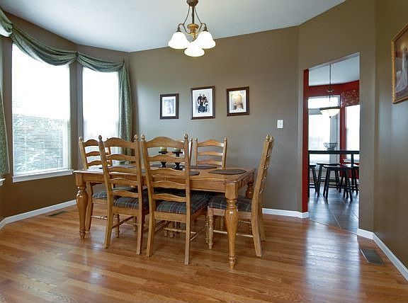 4th image of 2503 Boxwood Ln
