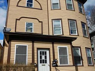 31 Capital St FLOOR 1, Pawtucket, RI 02860