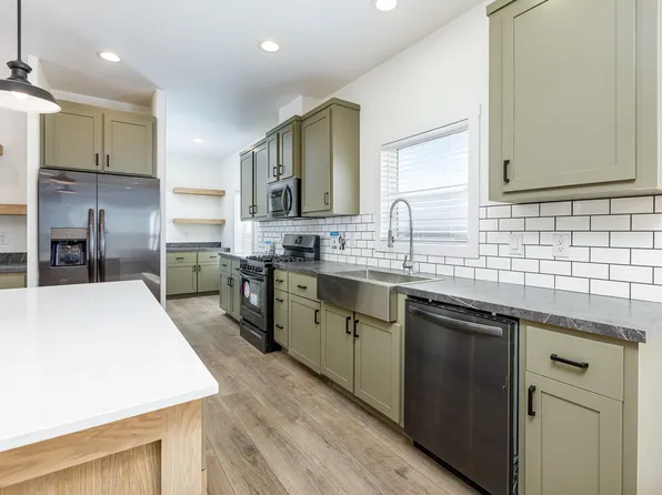 4960 Grande Vermillion Ave, Kanab, UT 84741