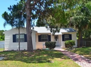1419 Suffolk St N, Saint Petersburg, FL 33710