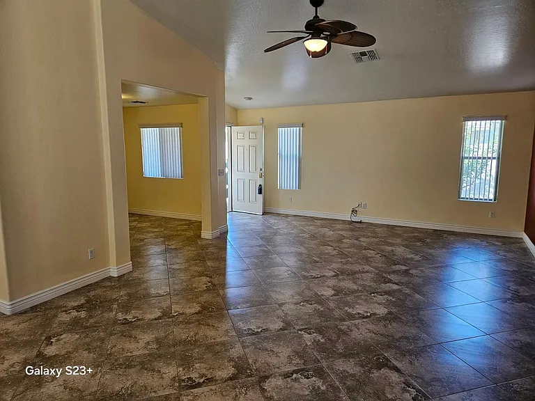 2922 E Sierrita Rd — Photo 12