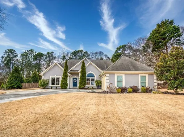 3092 Parks Run, Loganville, GA 30052
