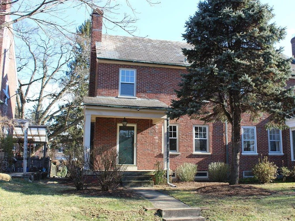 4 bed, 1485 sqft, $2,050 — Photo 1