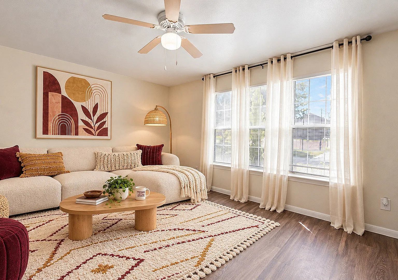 Leah Avenue Student Townhomes — Photo 3