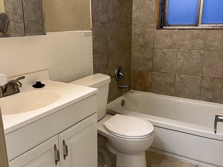 3140 Glenwood Ct — Photo 7