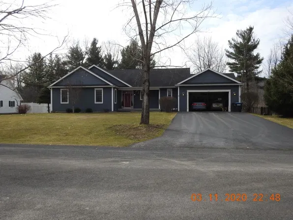 131 Ridge Dr, Oneonta, NY 13820