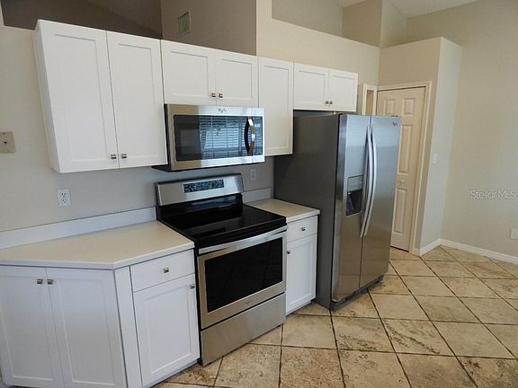 3rd image of 2699 Wright Ave