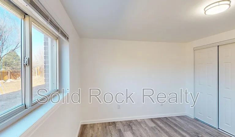 7336 Franconia Dr — Photo 15
