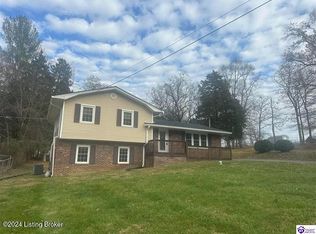 42 Dogwood Dr, Radcliff, KY 40160