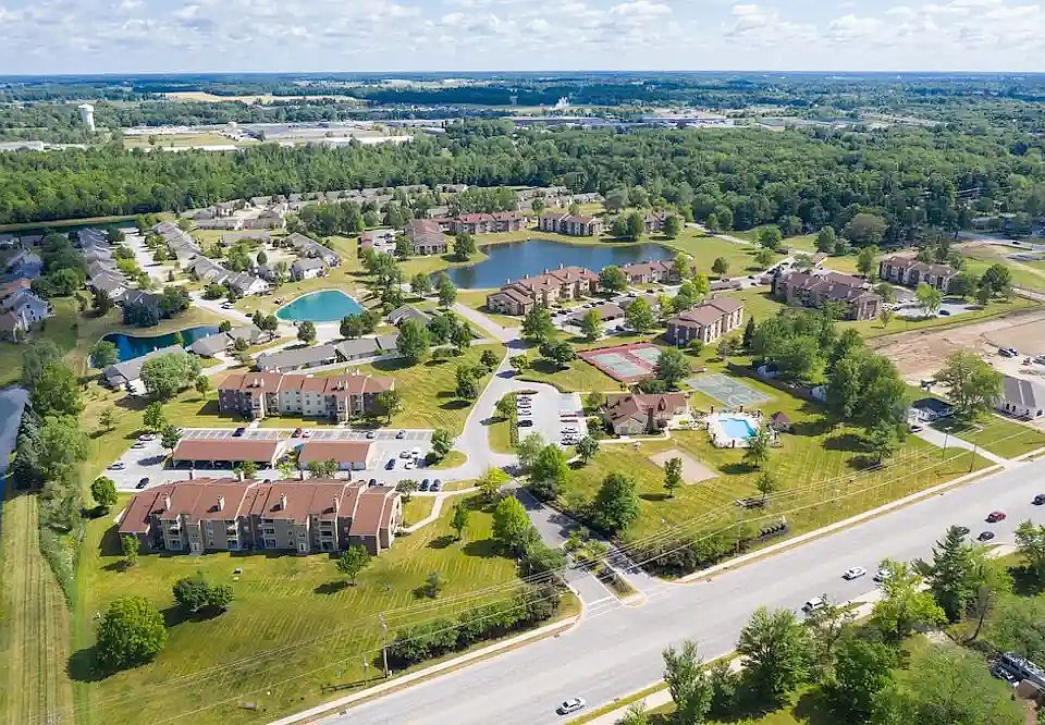 Aerial View of Hunt Club