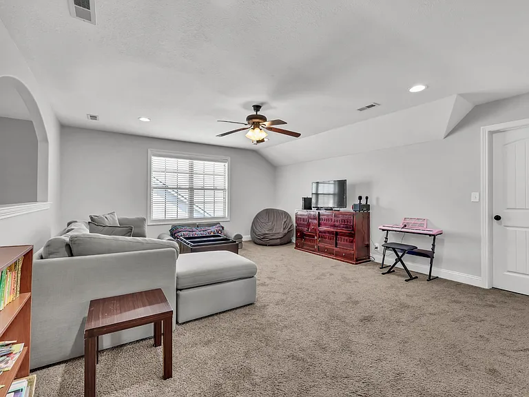 213 John Duke Tyler Blvd — Photo 30