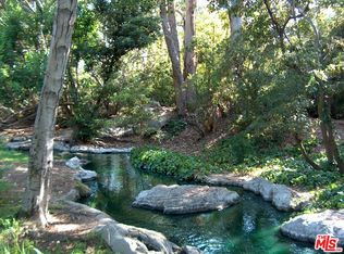 5113 Showboat Ln, Culver City, CA 90230
