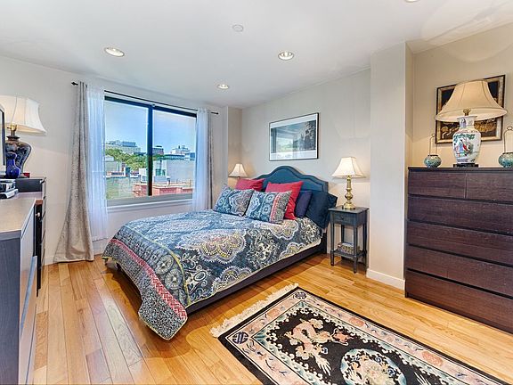 4th image of 2101 Frederick Douglass Blvd APT 7B
