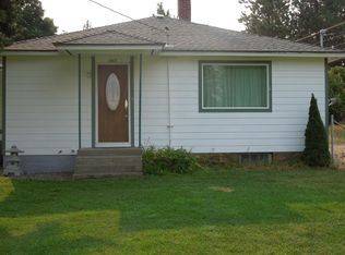 13417 W Charles Rd, Nine Mile Falls, WA 99026