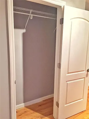 Rented by Century 21 Metropolitan | media 20