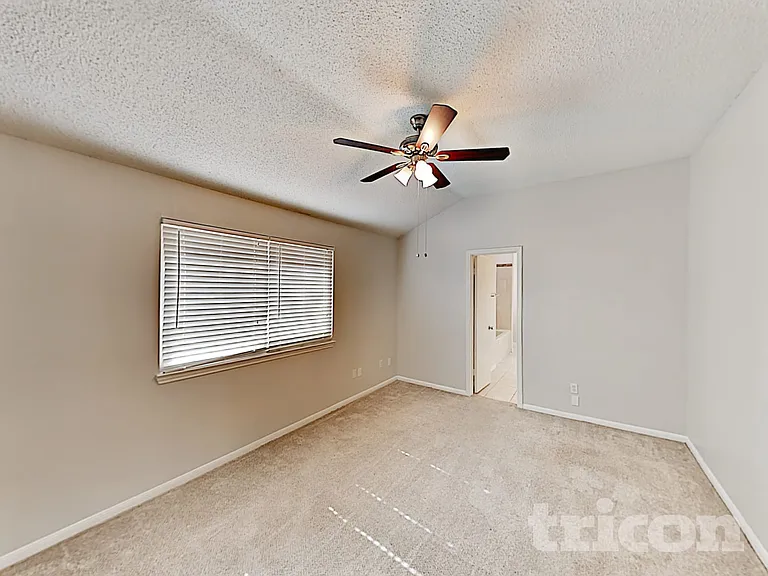 614 Rifleman Trl — Photo 7