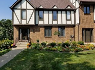 152 Shadow Ridge Dr, Pittsburgh, PA 15238