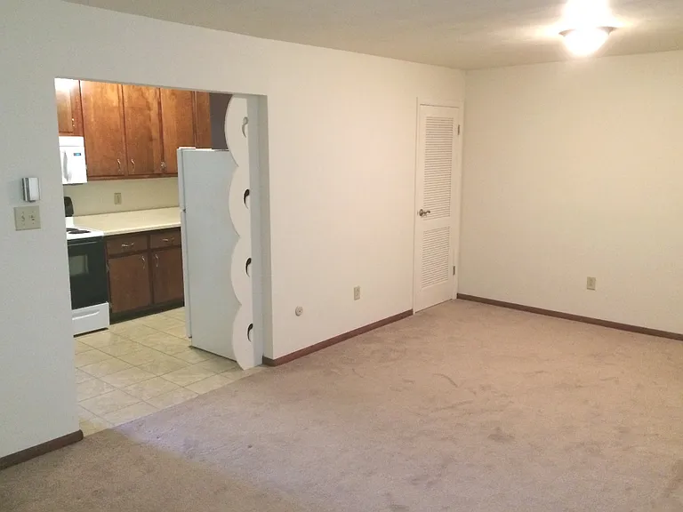 1407 Ligonier St — Photo 6