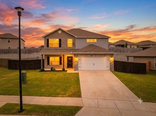 541 Woodcreek Loop, Lowell, AR 72745