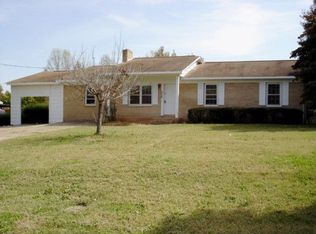 208 Leslie Dr, Shelby, NC 28152