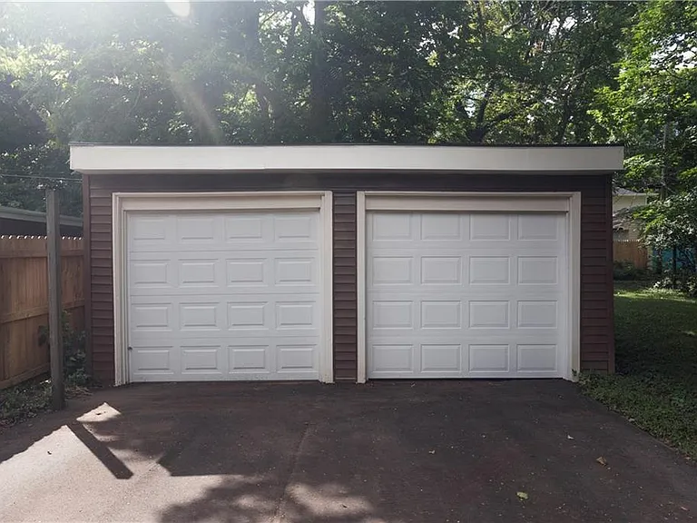 4068 Winthrop Ave — Photo 16