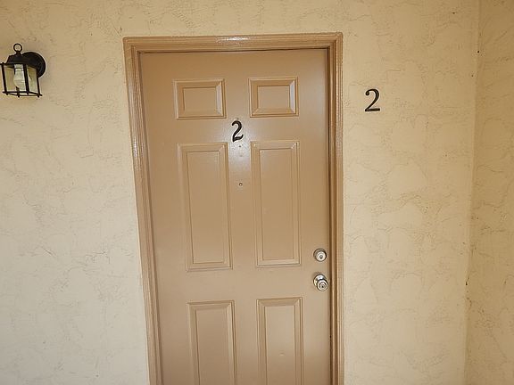 3rd image of 2629 B St APT 2