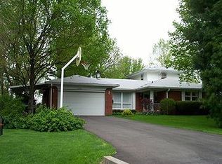 12338 E Old Orchard Dr, Indianapolis, IN 46236