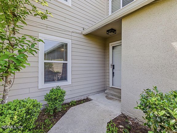 3rd image of 5534 MARINERS COVE Drive