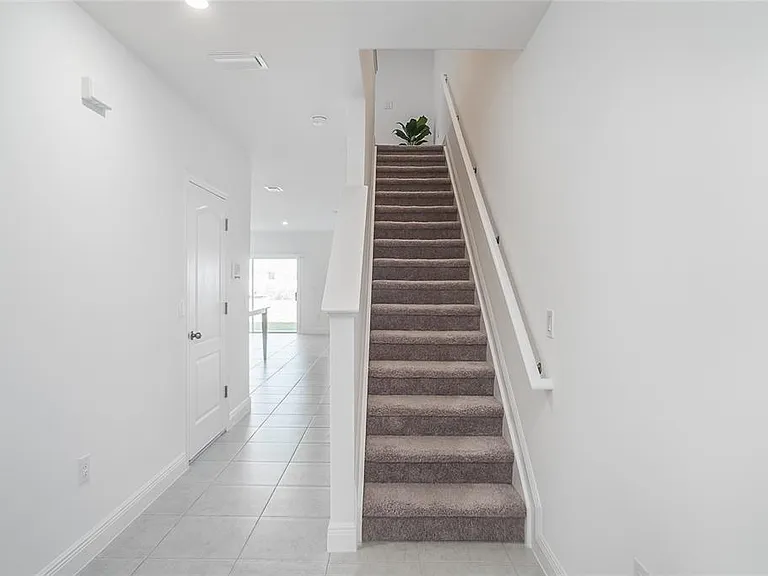 32129 Pond Apple Bnd — Photo 3