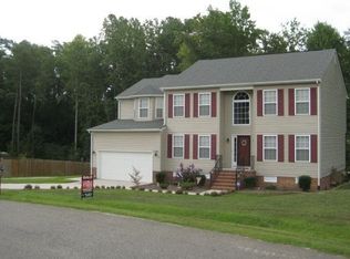 7185 Woody Rd, Gloucester, VA 23061