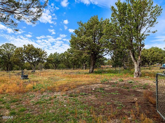 3rd image of 90 County Road 3148