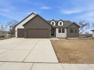 8035 N Park Meadow Ln #2, Lake Point, UT 84074