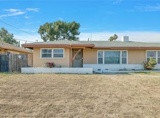 386 E Van Koevering St, Rialto, CA 92376