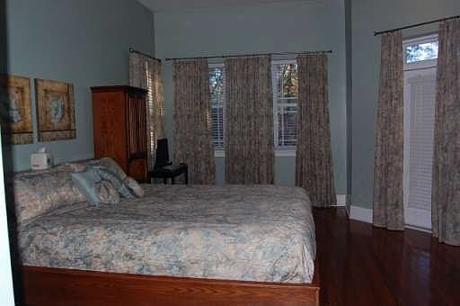 3rd image of 553 Brandywine Dr