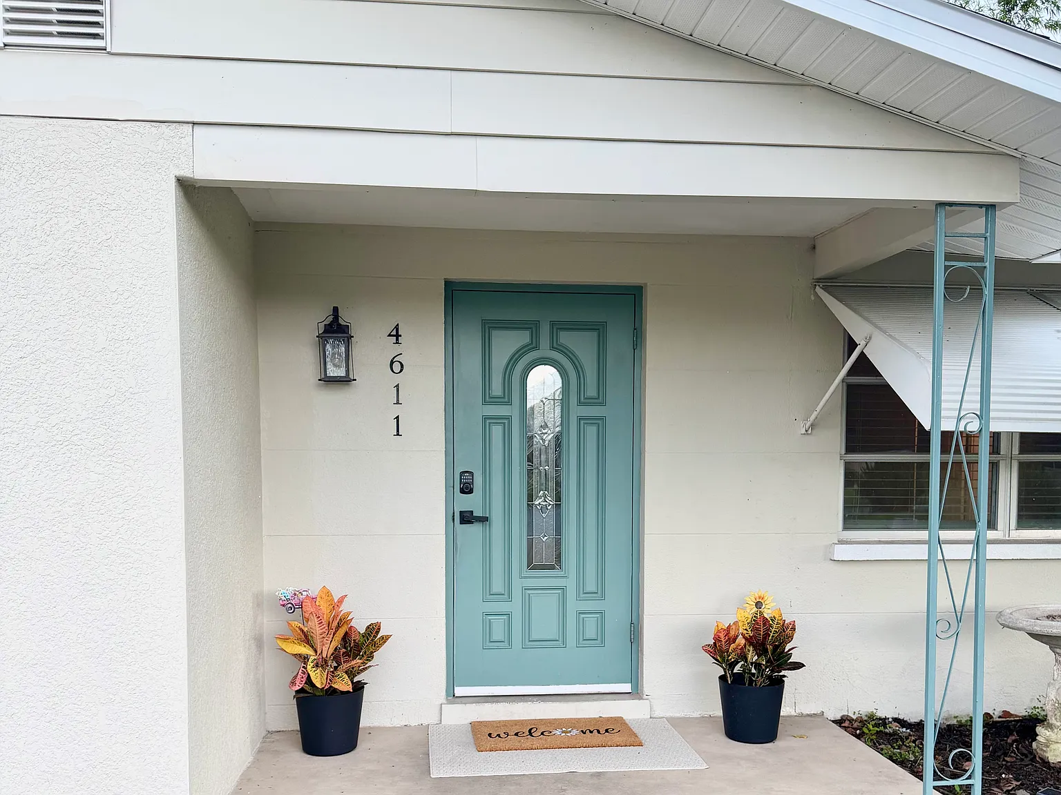 4 bed, 1690 sqft, $2,875 — Photo 3