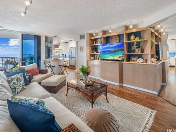 1212 Nuuanu Ave APT 3205, Honolulu, HI 96817