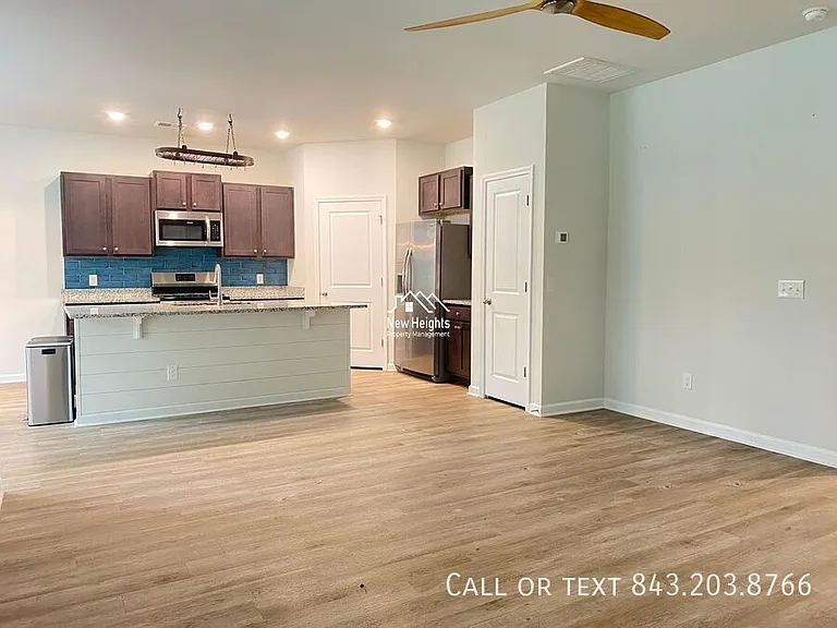 2641 Alamanda Dr — Photo 17