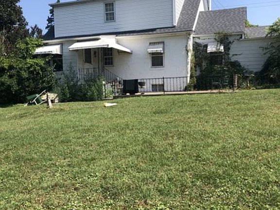 2nd image of 721 Sperryville Pike
