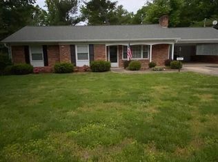 507 Mark Ln, North Wilkesboro, NC 28659