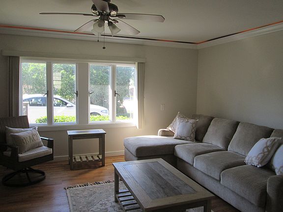 4th image of 352 Flamingo Ave