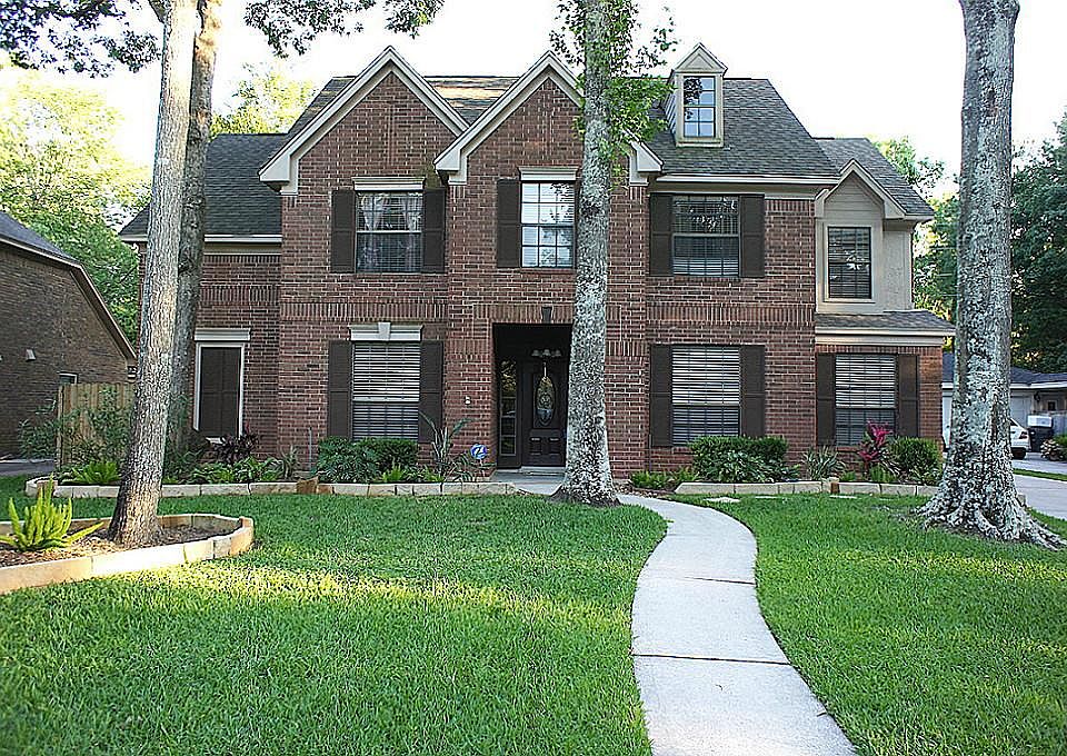 1st image of 3902 Brook Shadow Dr